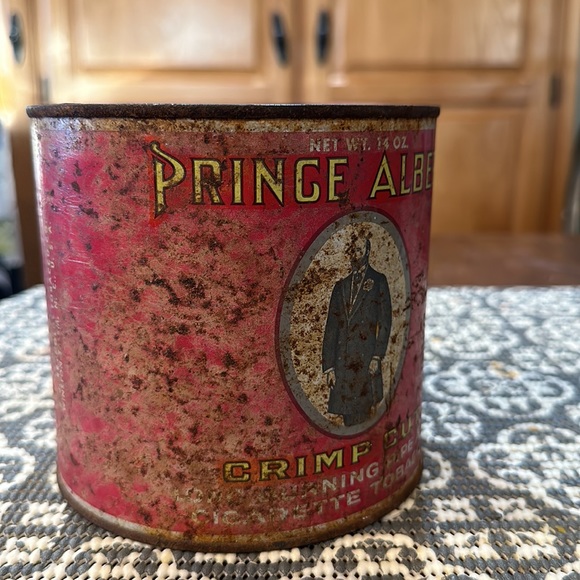 Vintage Prince Albert Tobacco Tin, 14oz - Picture 3 of 8